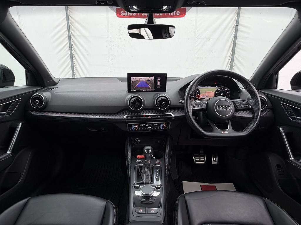 Audi SQ2 2.0 Tfsi Black Edition Suv S Tronic Qua Black #11