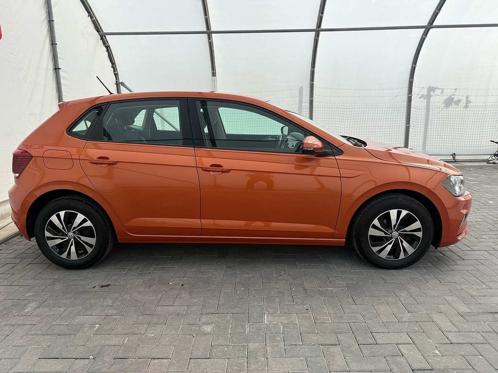 Volkswagen Polo Tsi Se Orange #2
