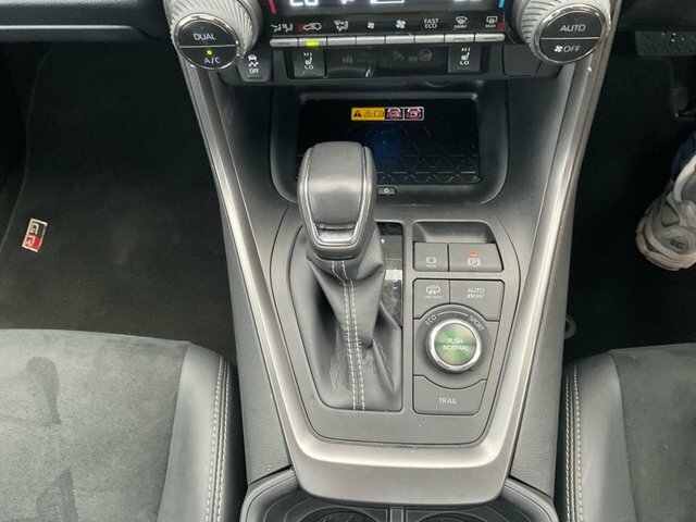 Toyota Rav 4 Gr Sport Black #32