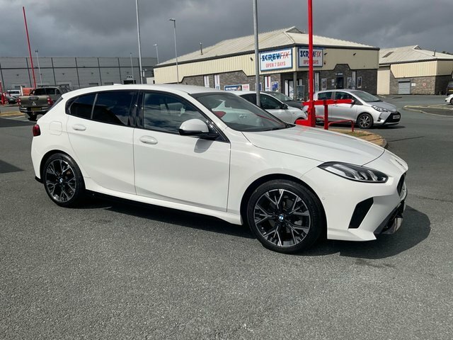BMW 1 Series 1.5 120I Mht M Sport Hatchback Hybrid D White #2