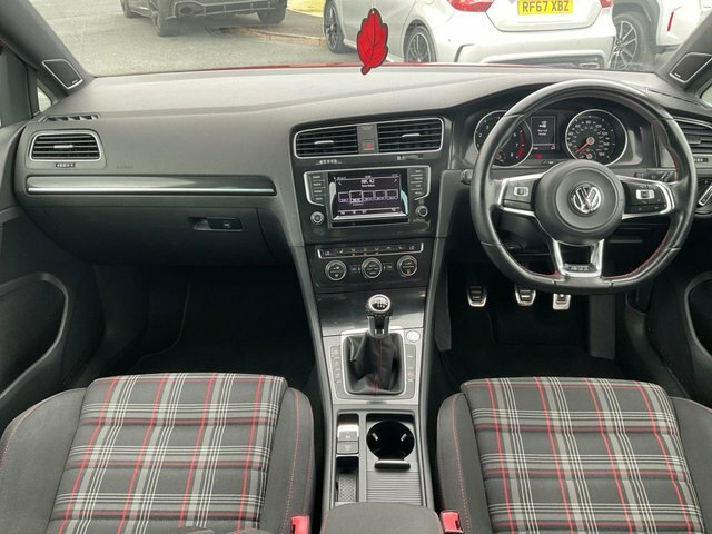 Volkswagen Golf 2.0 Tsi Bluemotion Tech Gti Performance Hatchback Red #5