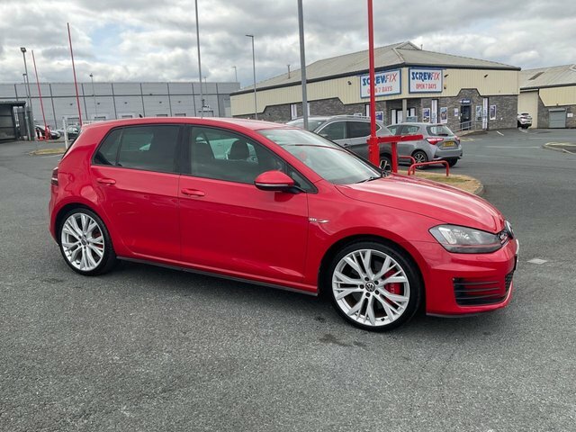 Volkswagen Golf 2.0 Tsi Bluemotion Tech Gti Performance Hatchback Red #2