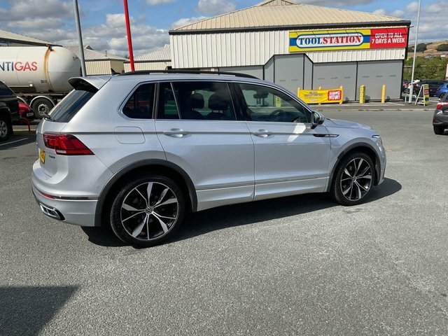 Volkswagen Tiguan 2.0 Tdi R-line Suv Dsg 4Motion Euro 6 Silver #4