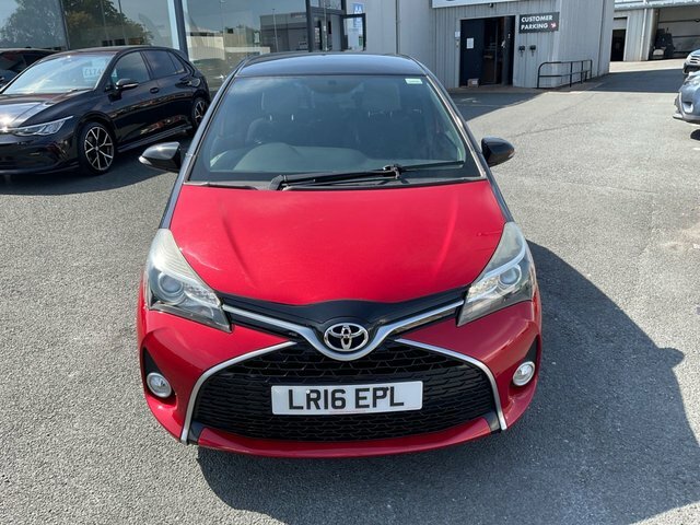 Toyota Yaris 1.5 Vvt-h Design E-cvt Euro 6 Red #19