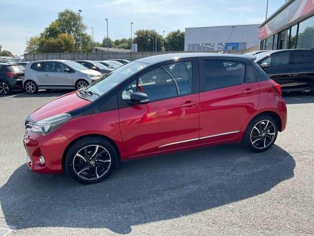 Toyota Yaris 1.5 Vvt-h Design E-cvt Euro 6 Red #9