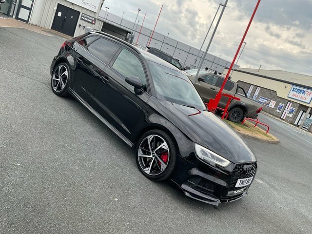 Audi S3 2.0 Tfsi Black Edition Sportback S Tron Black #2