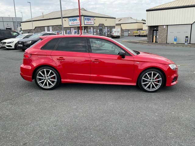 Audi A3 2.0 Tdi Black Edition Sportback S Troni Red #3