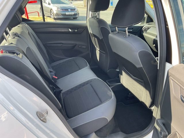 Skoda Fabia Skoda Fabia Estate Monte Carlo 1.0 Tsi 95 Ps Dsg Black #20