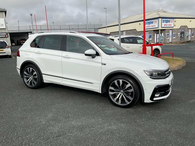 Volkswagen Tiguan 2.0 Tdi R-line Tech Suv Dsg 4Motion Eur White #2