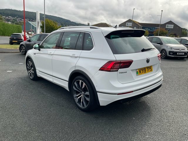 Volkswagen Tiguan 2.0 Tdi R-line Tech Suv Dsg 4Motion Eur White #4