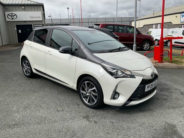 Toyota Yaris 1.5 Vvt-i Y20 Bi-tone Hatchback White