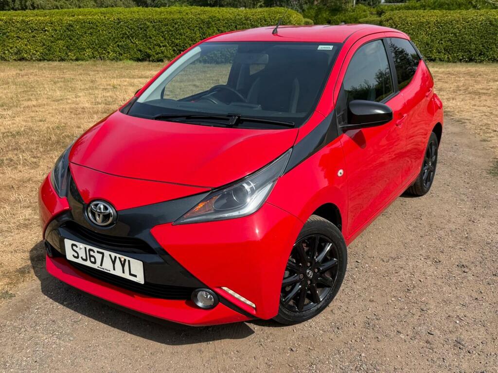 Toyota Aygo 1.0 Vvt-i X-style Euro 6 Red #3