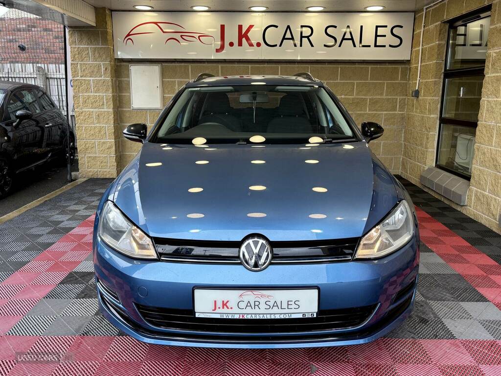 Volkswagen Golf 1.6 Tdi 110 Bluemotion Blue #4