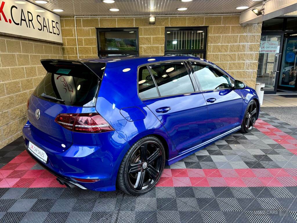 Volkswagen Golf 2.0 Tsi R Blue
