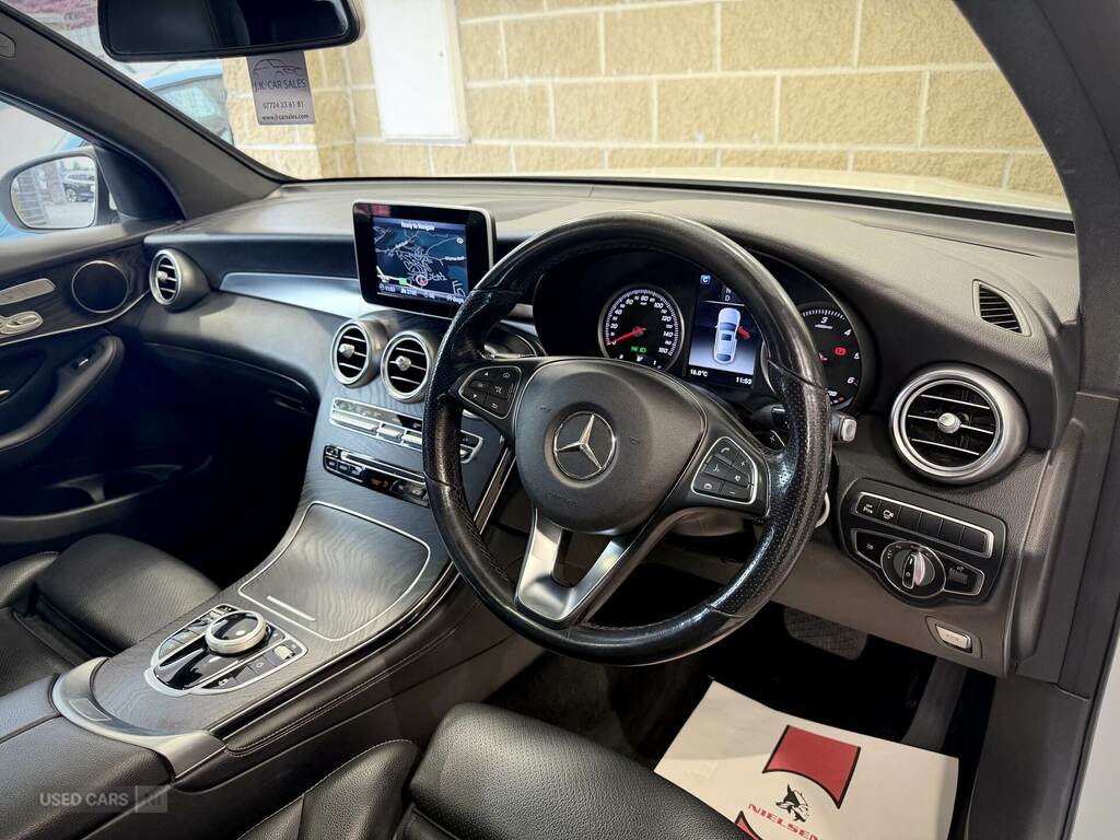 Mercedes-Benz GLC Class 250 Amg Line Coupe G-tronic 4Matic Eur Black #14