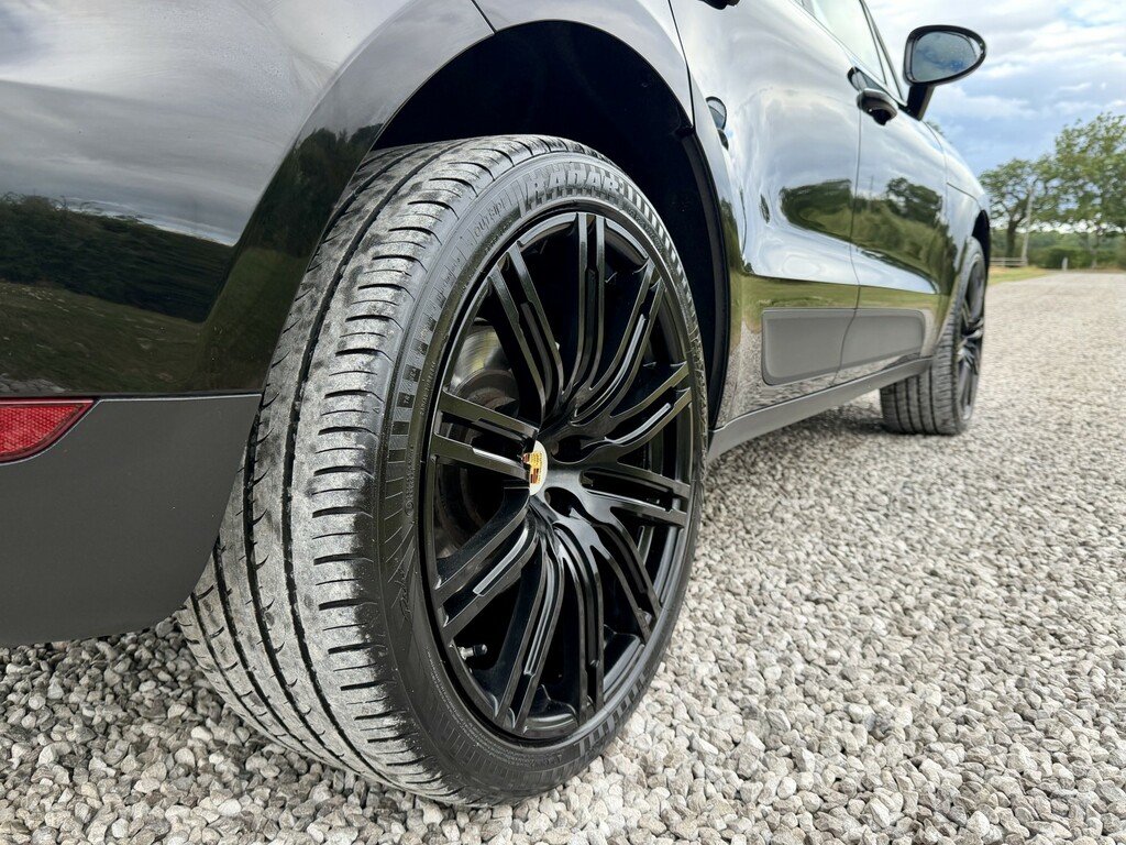 Porsche Macan 3.0 Td V6 S Black #6