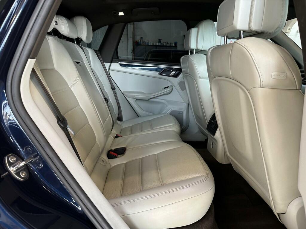 Porsche Macan Porsche Estate S Pdk Silver #60