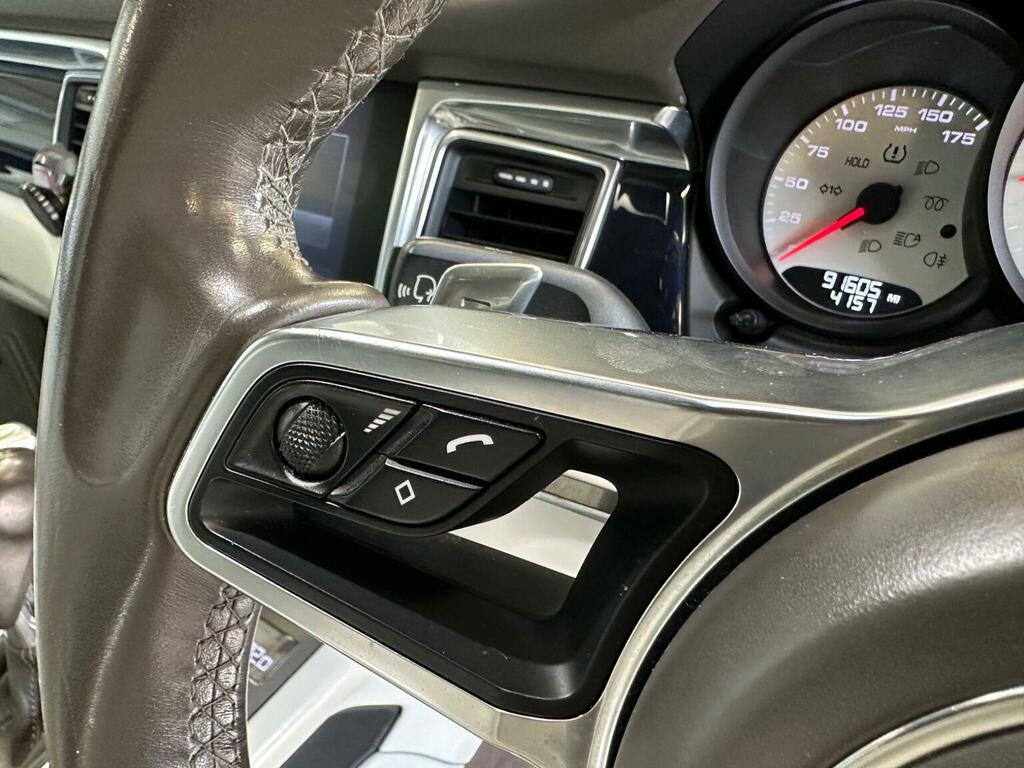 Porsche Macan Porsche Estate S Pdk Silver #54