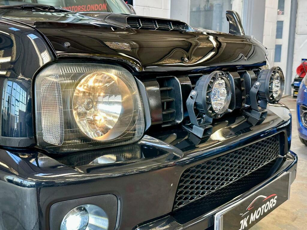 Suzuki Jimny 1.5 Sz4 Allgrip 2019 Black #40