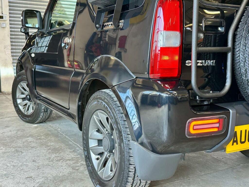 Suzuki Jimny 1.5 Sz4 Allgrip 2019 Black #38
