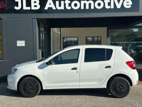 Dacia Sandero 1.1 Sandero Ambiance White #4