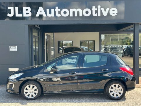 Peugeot 308 1.6 308 Active Black #3