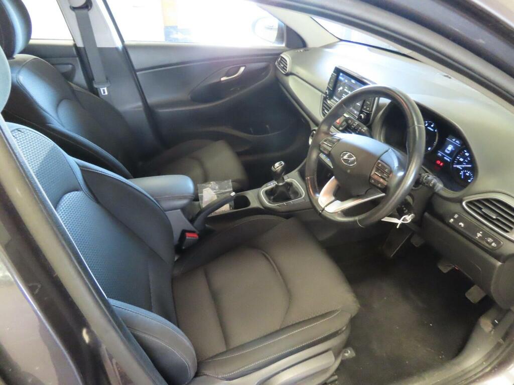 Hyundai I30 Hatchback 1.0 T-gdi Blue Drive Se Euro 6 Ss Grey #3