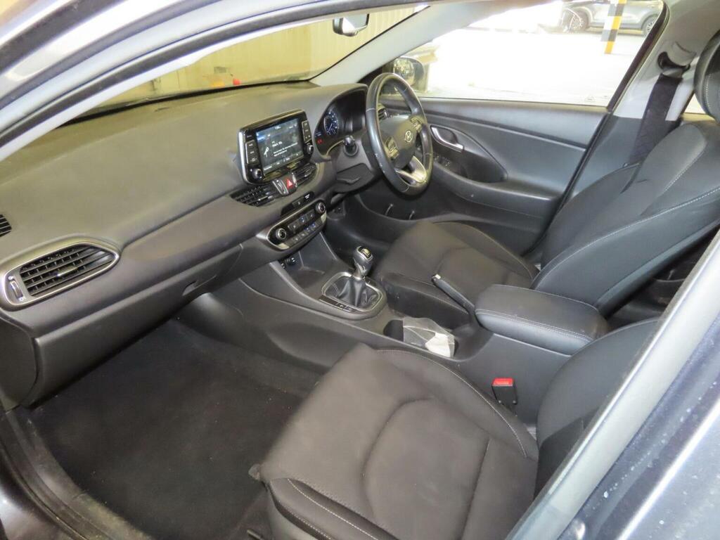 Hyundai I30 Hatchback 1.0 T-gdi Blue Drive Se Euro 6 Ss Grey #4