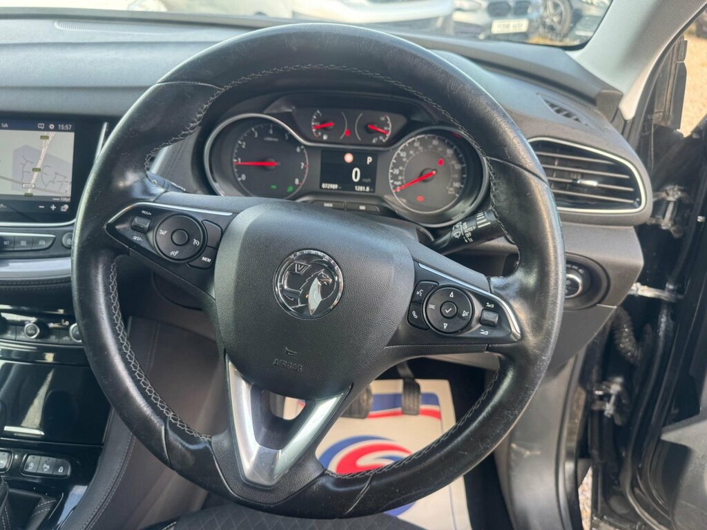 Vauxhall Grandland X 1.2 Turbo Elite Nav White #23