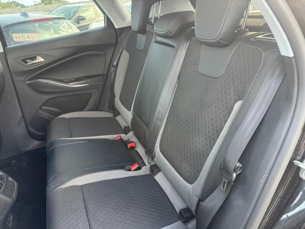 Vauxhall Grandland X 1.2 Turbo Elite Nav White #10
