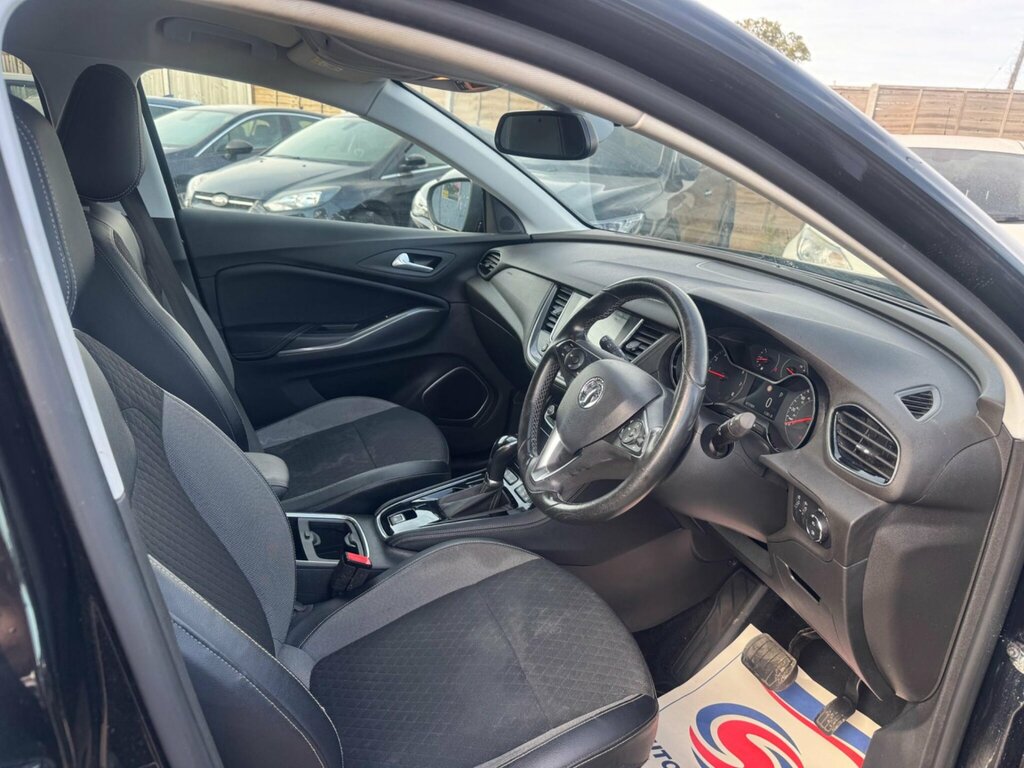 Vauxhall Grandland X 1.2 Turbo Elite Nav White #19
