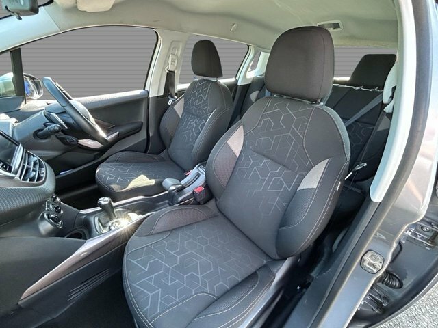 Peugeot 2008 1.4 Hdi Active Suv Euro 5 70 Ps Black #15