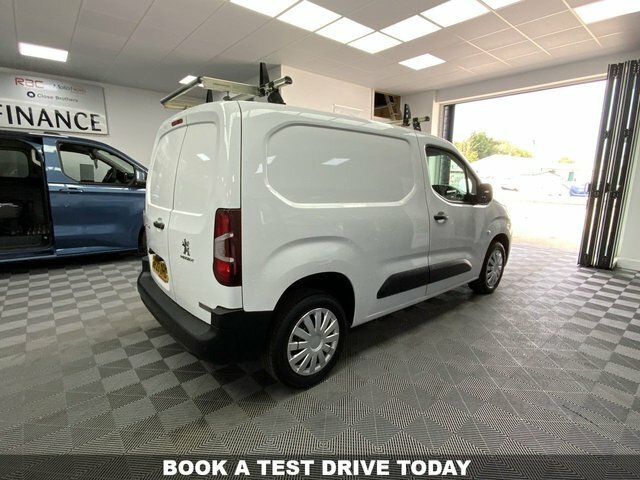 Peugeot Partner 1.5 Bluehdi 1000 Professional AF23DHD White #4