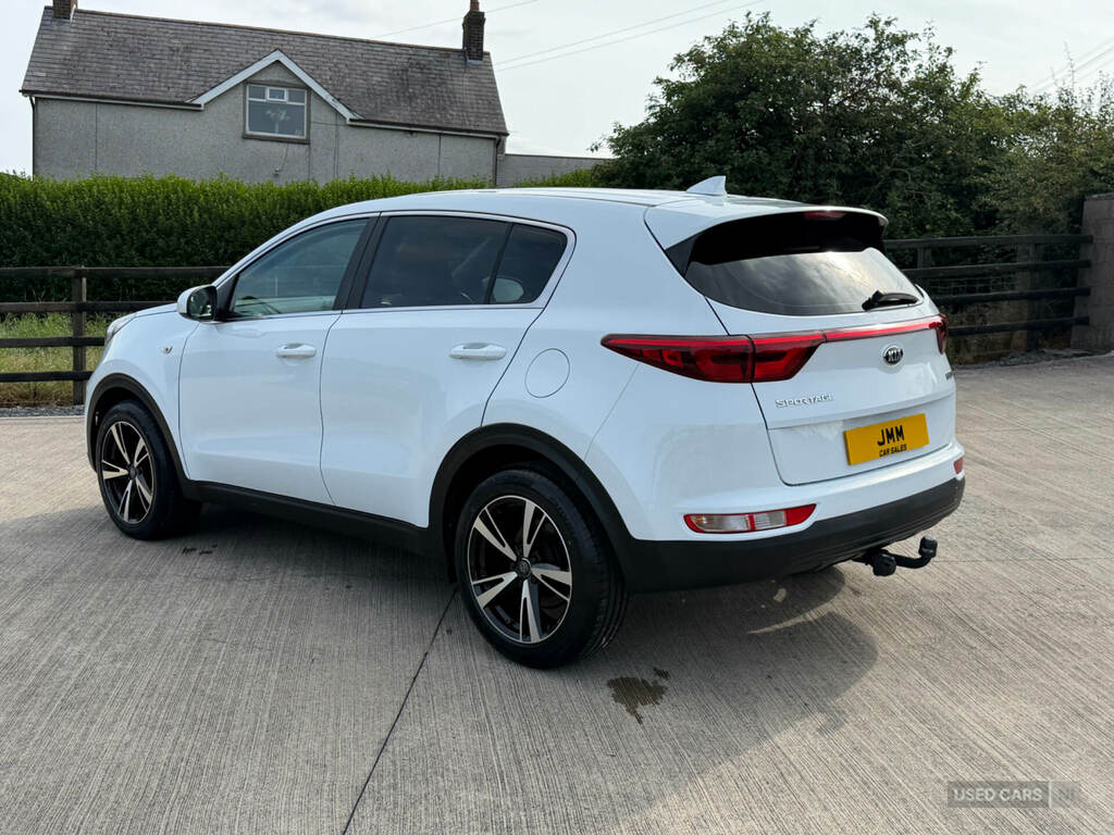 Kia Sportage 1.7 Crdi Isg 1 White #5