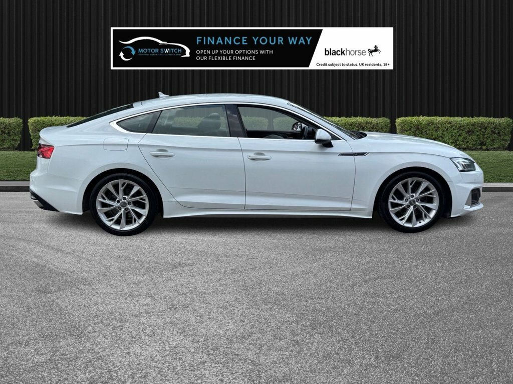 Audi A5 2L Sport White #4