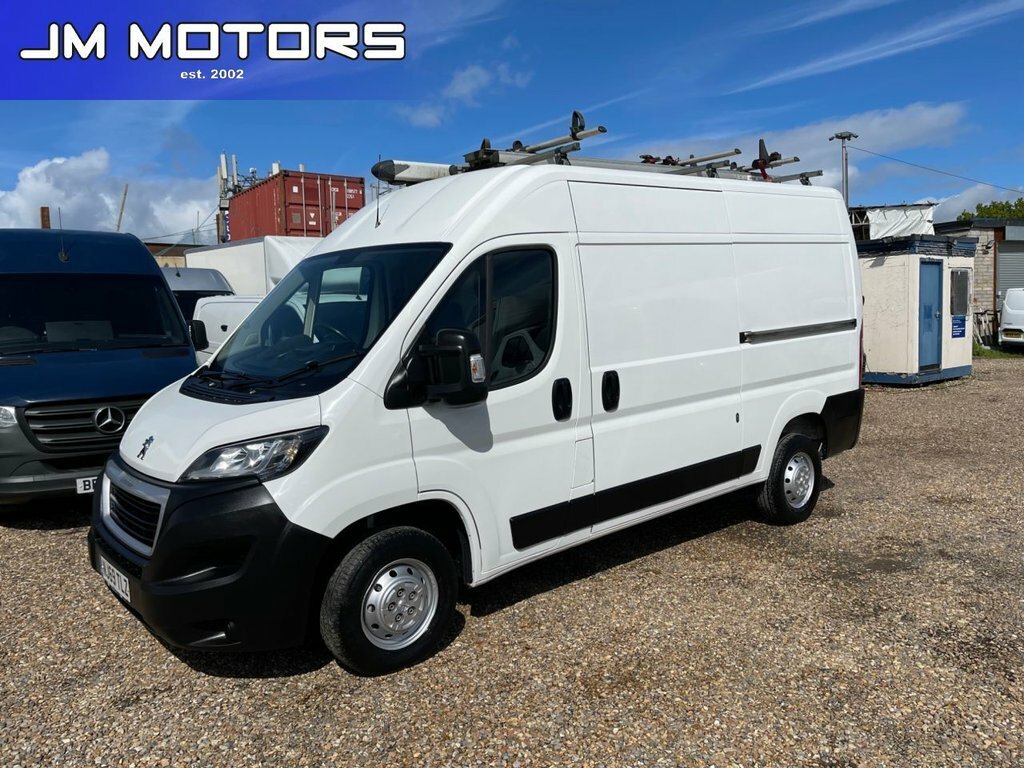 Peugeot Boxer 2.2L Professional White