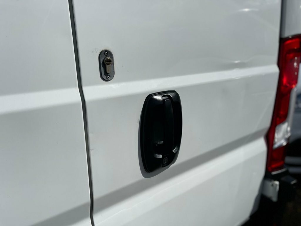 Peugeot Boxer 2019 2.0 440 L4 H2 Minibus Lite 17 Seat Non D1 Wi Blue #32