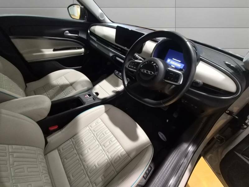Fiat 600 1.2 Hybrid 100Bhp 48V Edct-6 Green #9