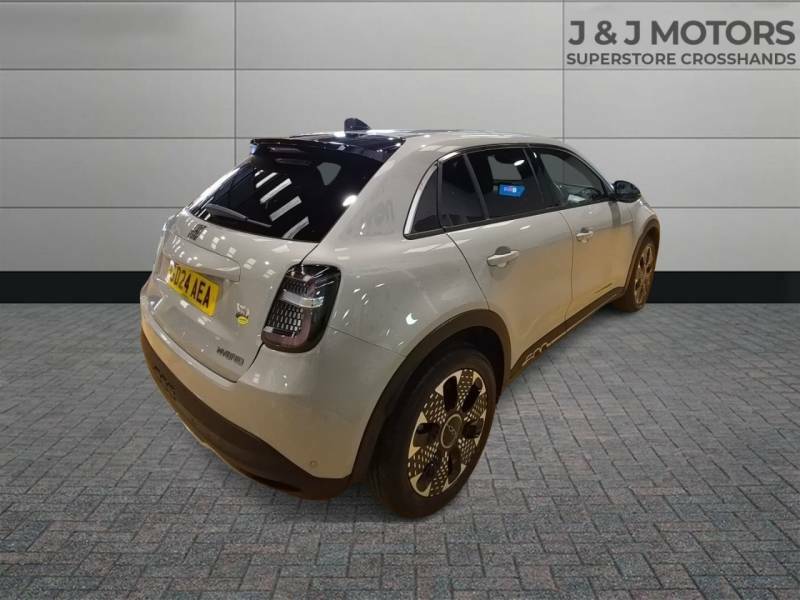 Fiat 600 1.2 Hybrid 100Bhp 48V Edct-6 Green #7