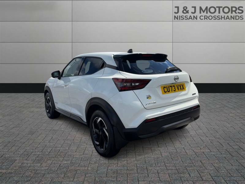 Nissan Juke 1.6 Hybrid N-connecta White #6
