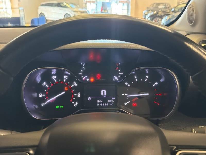 Citroen C3 Aircross 1.2 Puretech 110 Shine Plus White #8