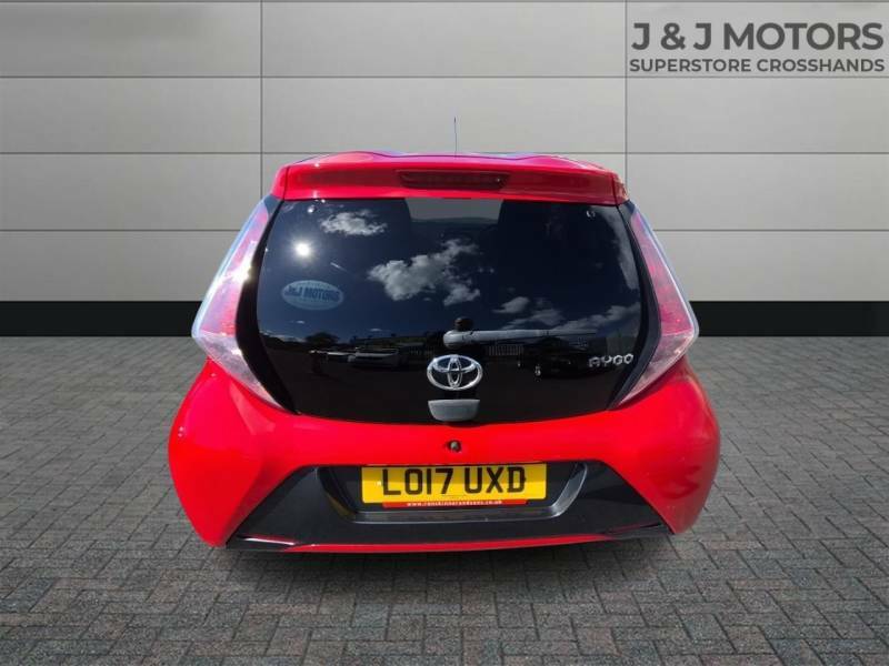 Toyota Aygo 1.0 Vvt-i X-style - 2017 17 Red #6