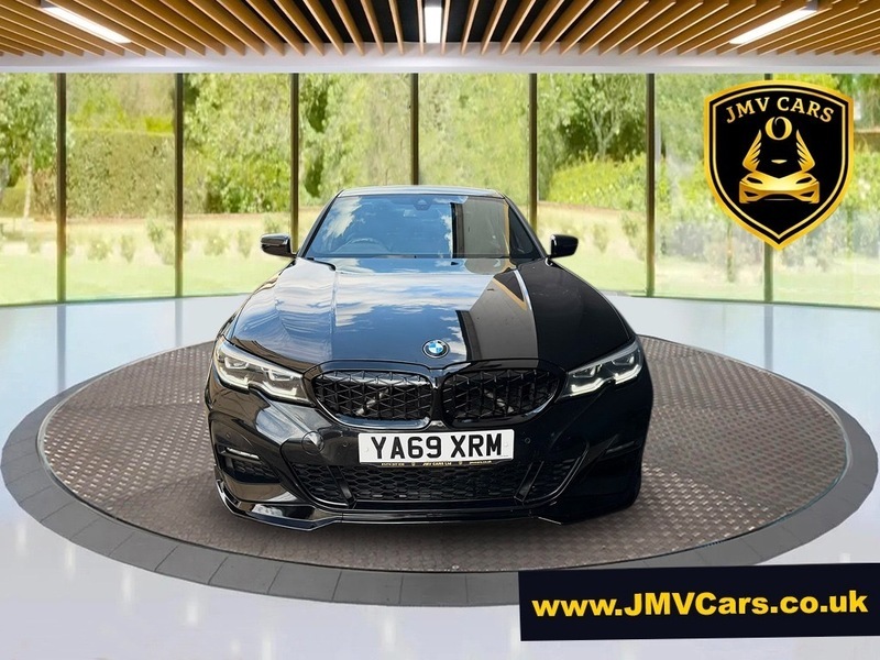 BMW 3 Series 318D M Sport Black #3