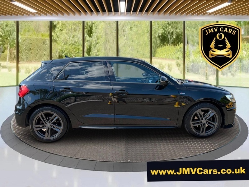 Audi A1 Sportback Tfsi S Line Black #2