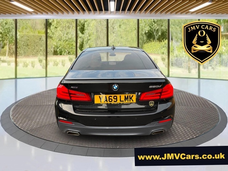 BMW 5 Series 520D Xdrive M Sport Black #4