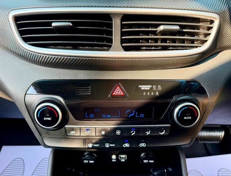 Hyundai Tucson 1.6 Tgdi 177 Premium 2Wd Silver #11