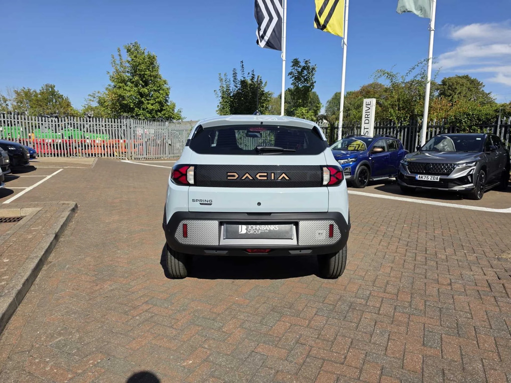 Dacia Spring 24Kwh Extreme 100 75Kw 