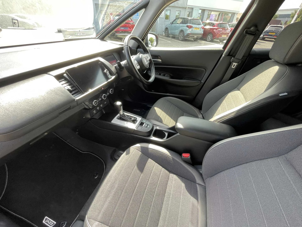 Honda Jazz Hat 1.5 I-mmd Hy Crstrads Ecvt AV23ZLE Red #2