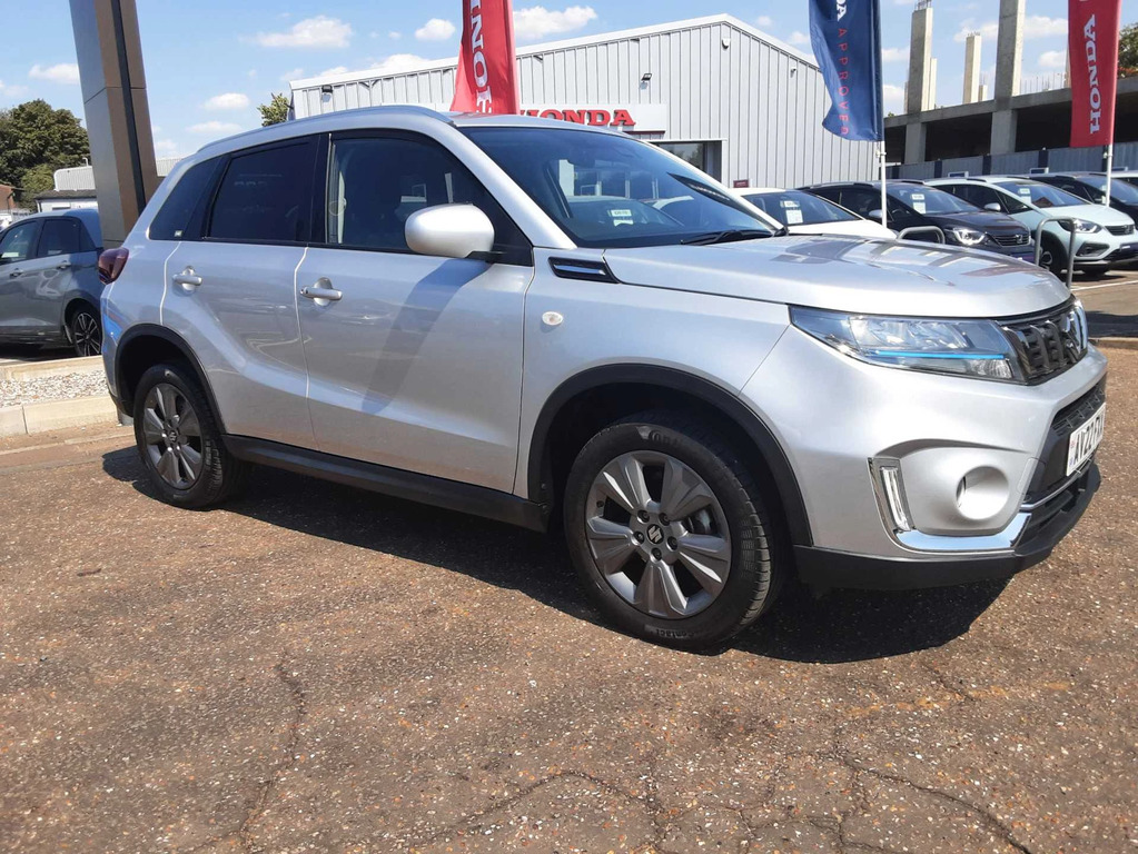 Suzuki Vitara 1.4 Boosterjet 48V Hybrid Sz-t Silver #2