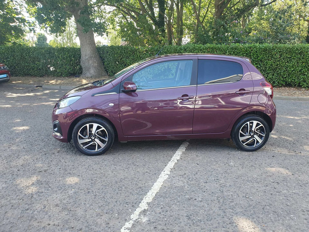 Peugeot 108 1.2 Puretech Allure Purple #4
